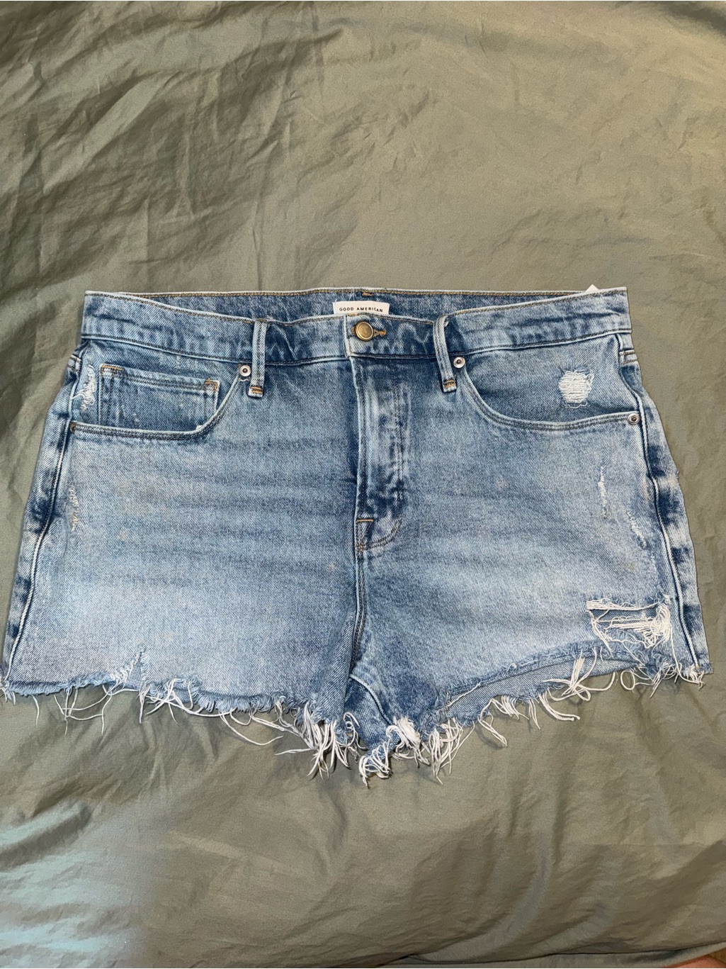 Good American Good 90s Distressed Raw Hem Denim Shorts - Indigo155 -Size 10/30